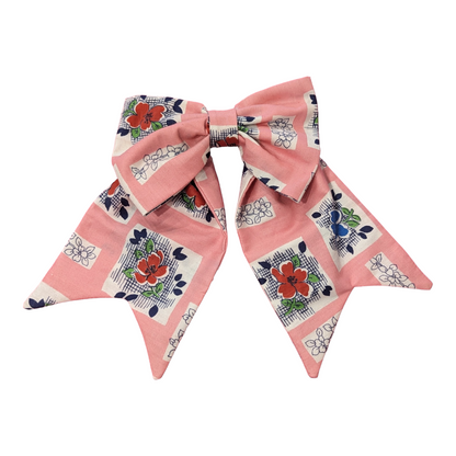 Handmade Bows by A.Thimbleberry