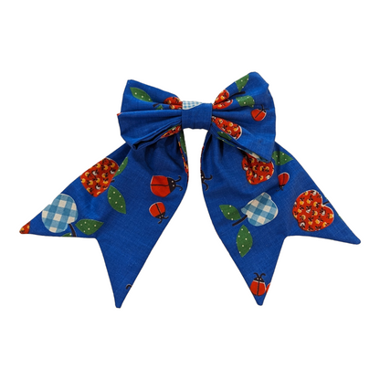 Handmade Bows by A.Thimbleberry