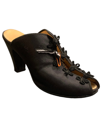 1940s Black Satin Slipper Heels