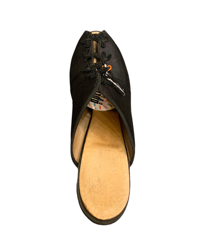40’s Black Satin slipper heels