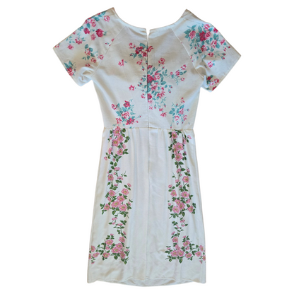 Handmade Dresses by A.Thimbleberry