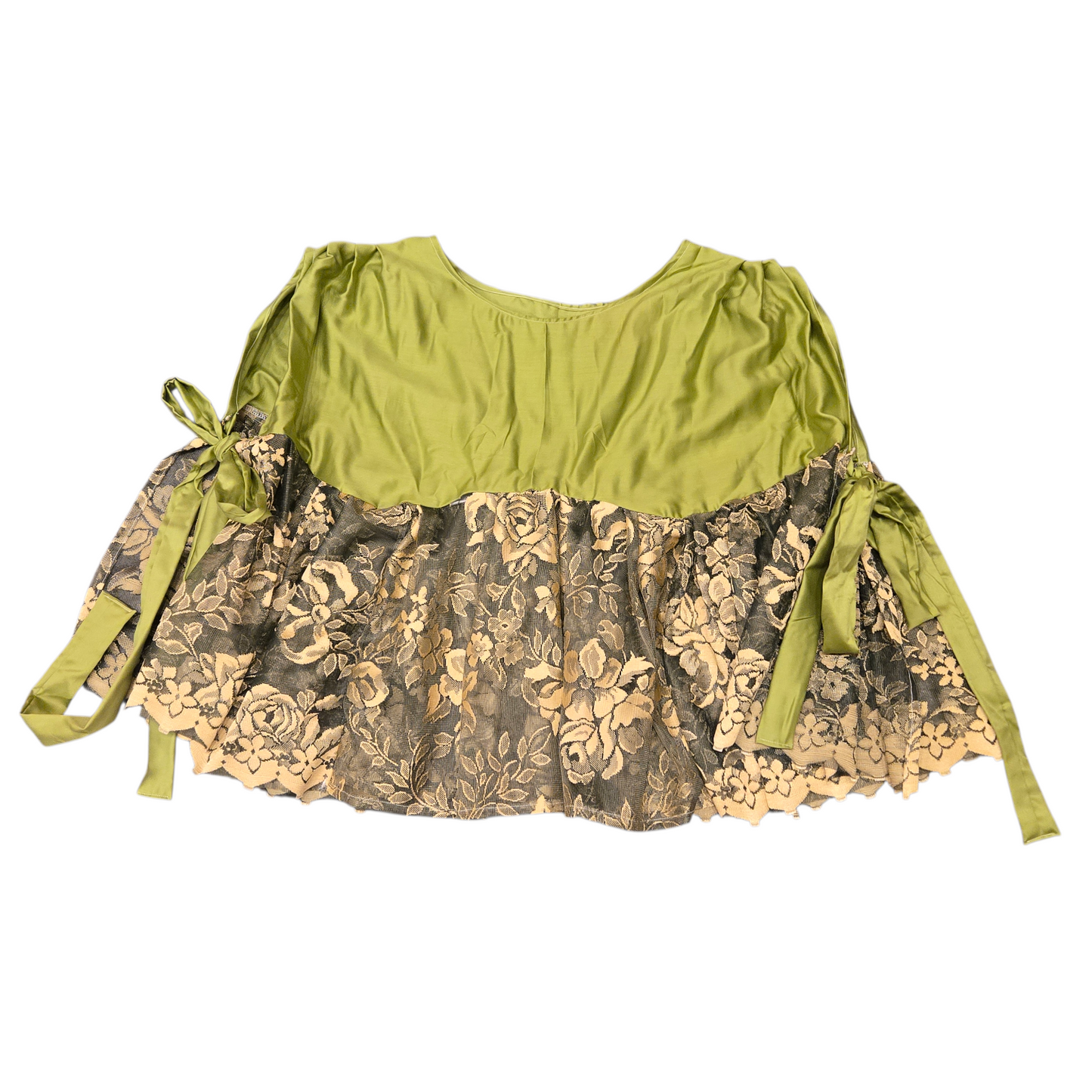 Handmade Tops by MakMak