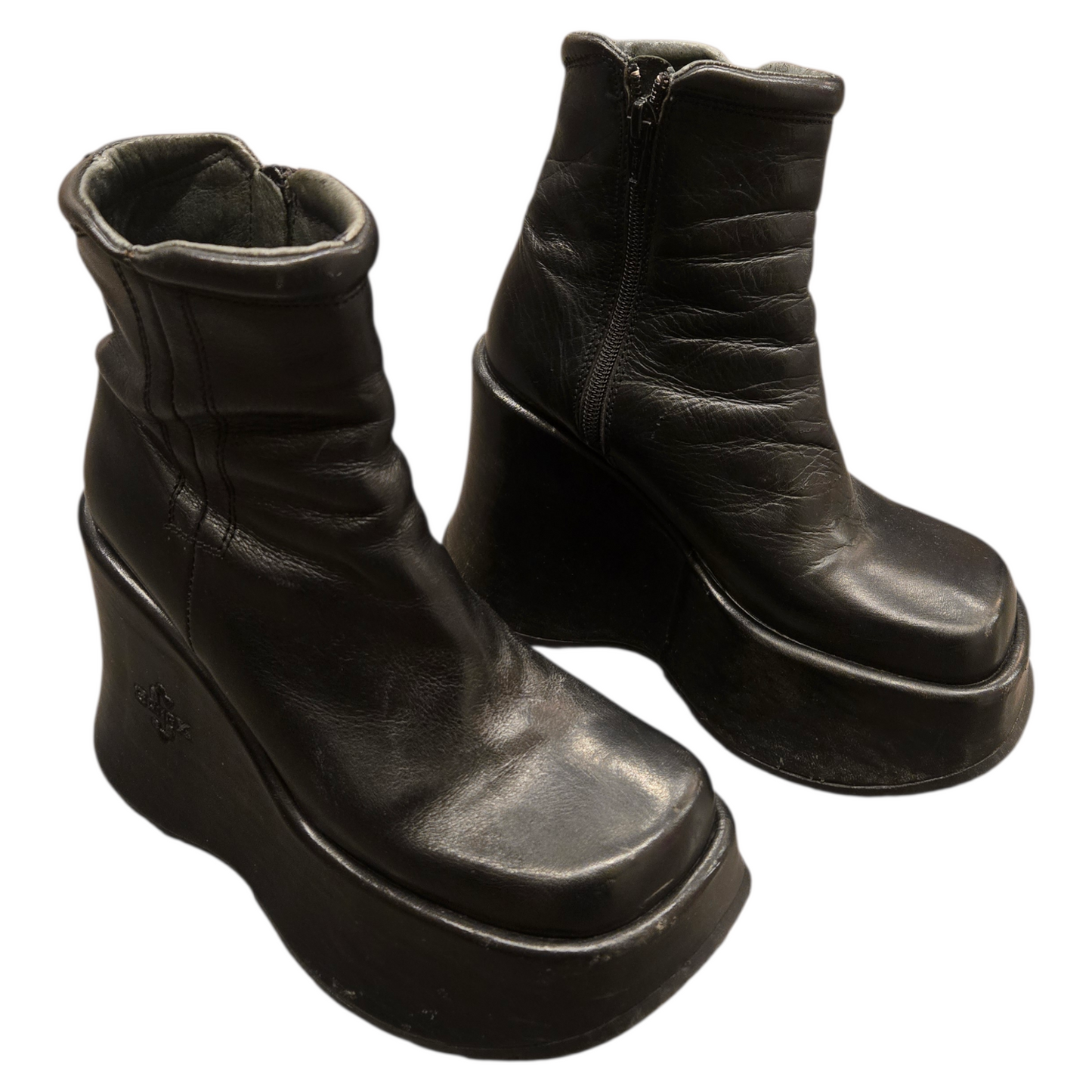 90s/Y2K Leather Platform Ankle Boots by Sonax (RARE!)